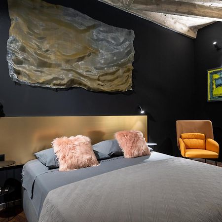 Booza 69 Luxury Rooms สปลิท ภายนอก รูปภาพ