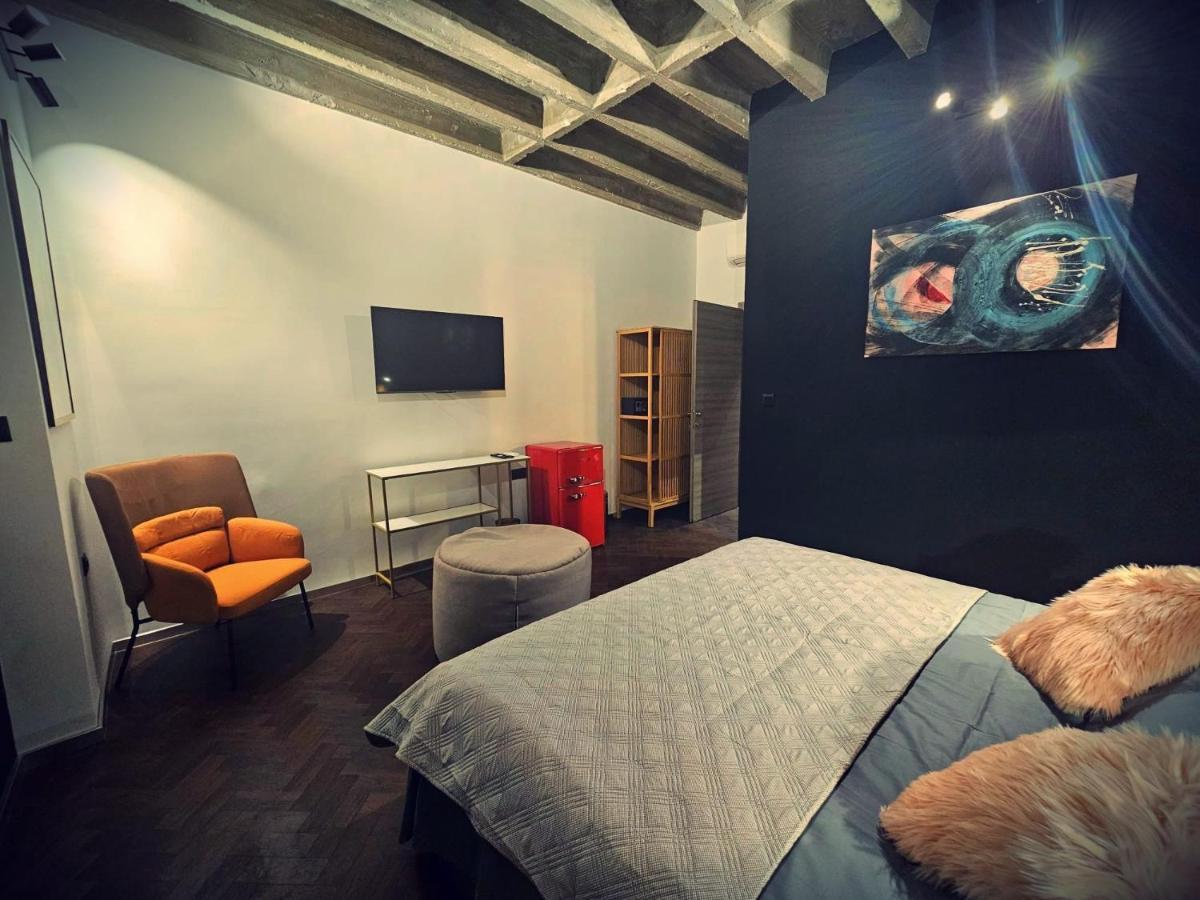 Booza 69 Luxury Rooms สปลิท ภายนอก รูปภาพ