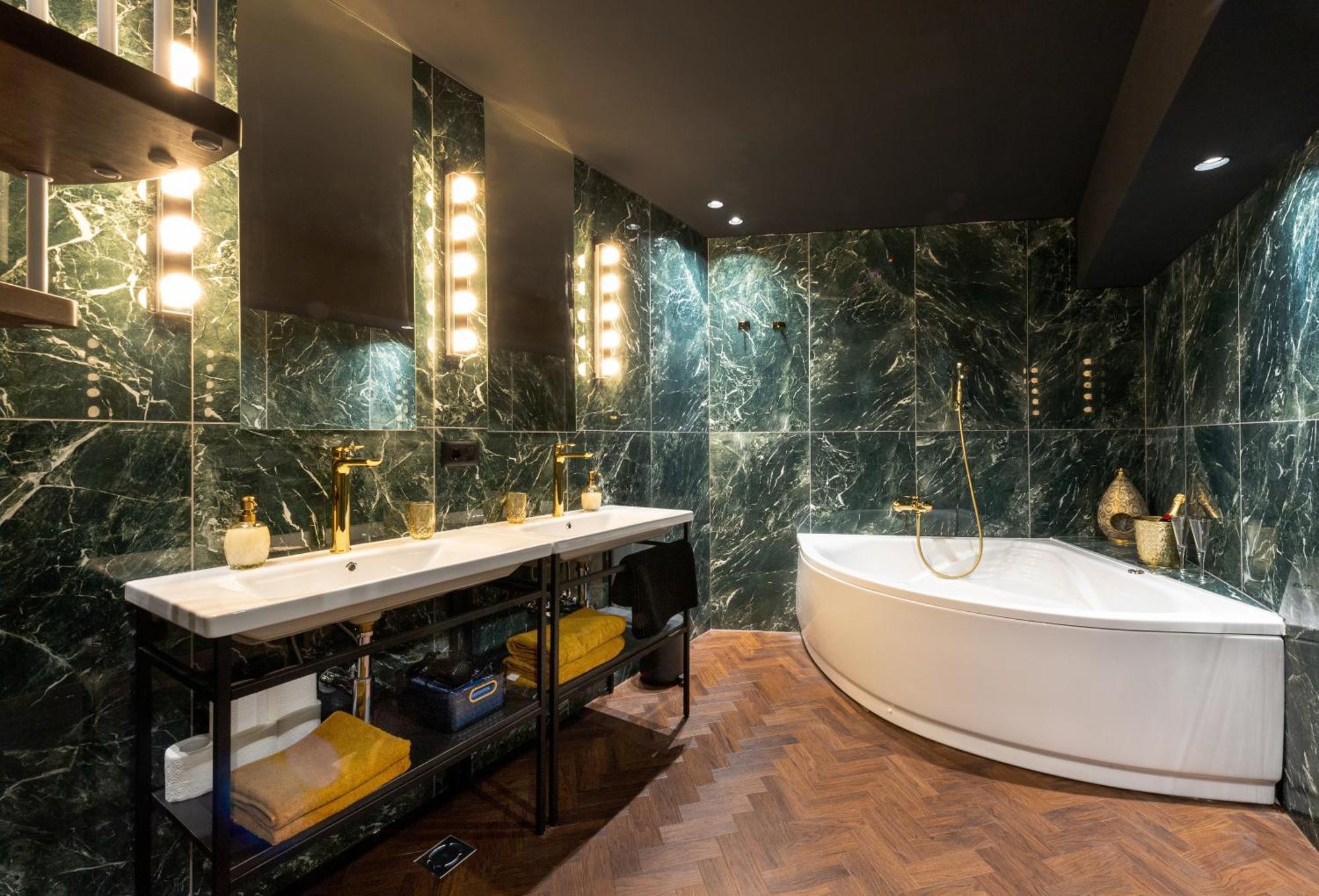 Booza 69 Luxury Rooms สปลิท ภายนอก รูปภาพ
